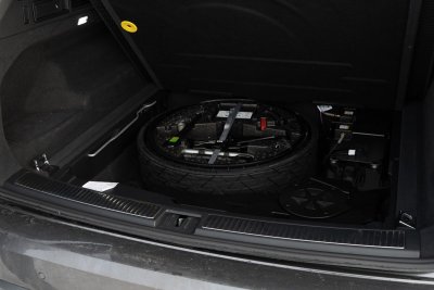 Dit hoort verplicht in je auto als je de grens over rijdt